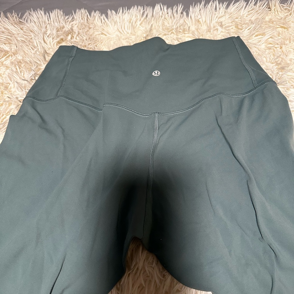 Lululemon Green High-Waisted Crop Leggings